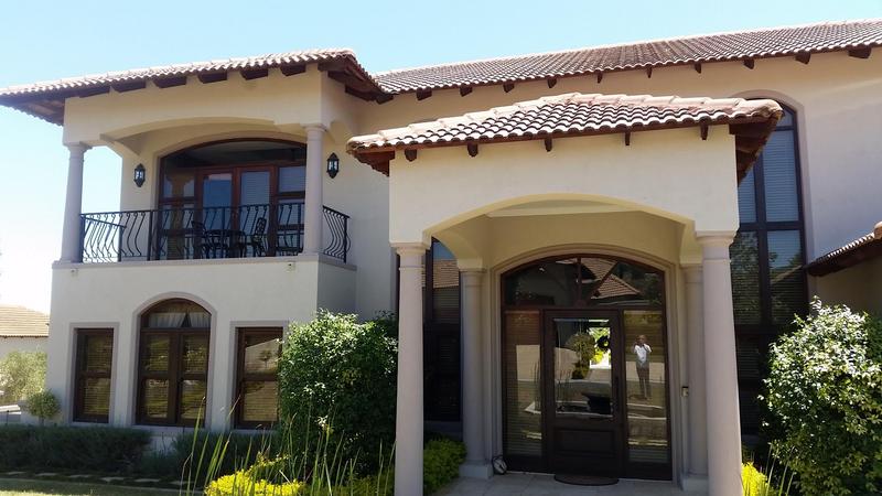 6 Bedroom Property for Sale in Klein Zevenwacht Western Cape
